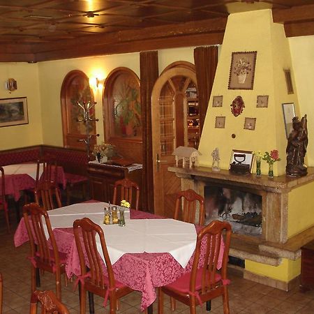 Domžale Penzion Gostilna Keber מראה חיצוני תמונה